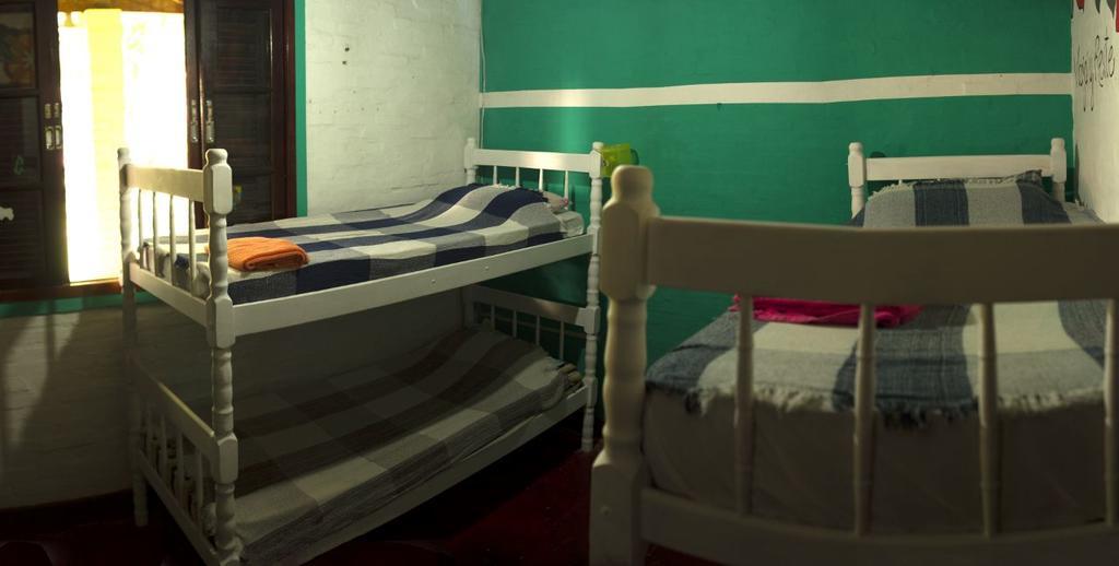 Hostel Casa Da Malu Abraão Esterno foto